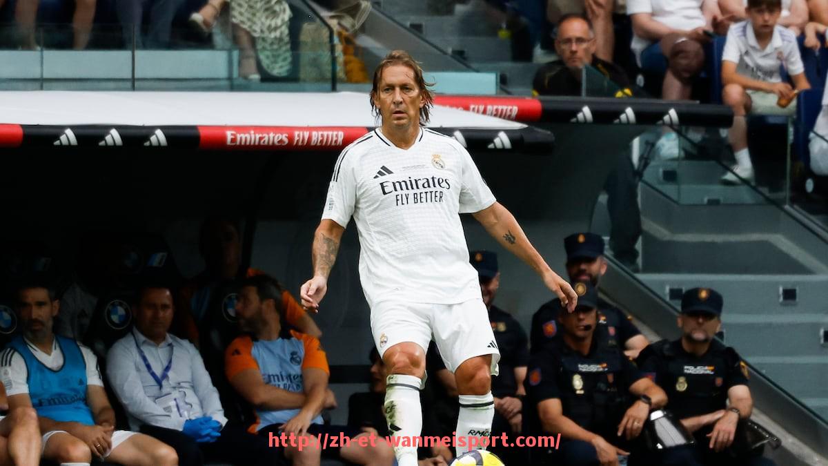 完美体育app-法甲职业球员发展轨迹案例与常见成长路径总结