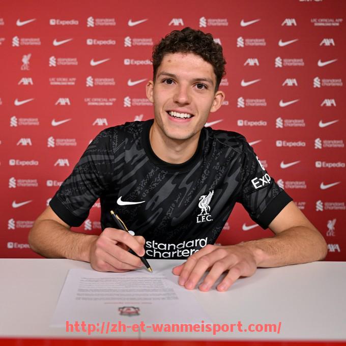 完美体育app-法甲2024年最佳守门员